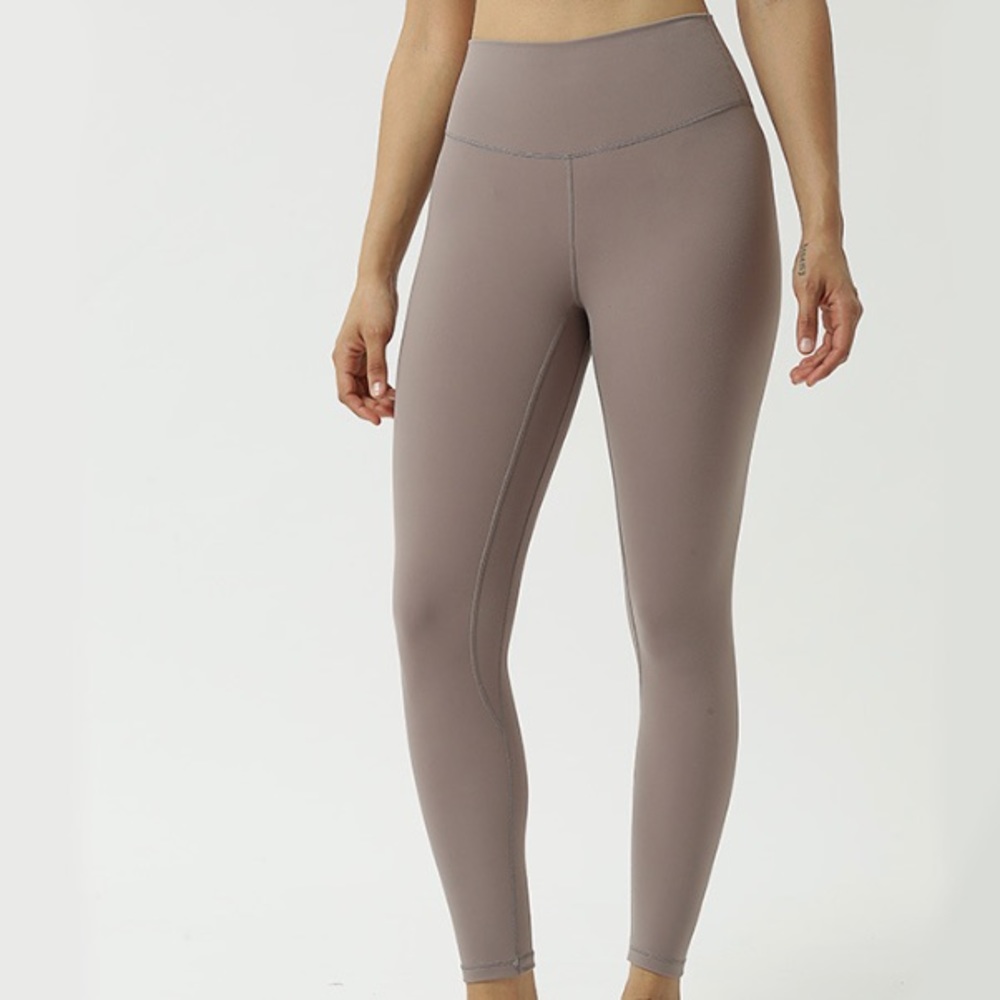 Lululemon duplicate moon rock leggings
